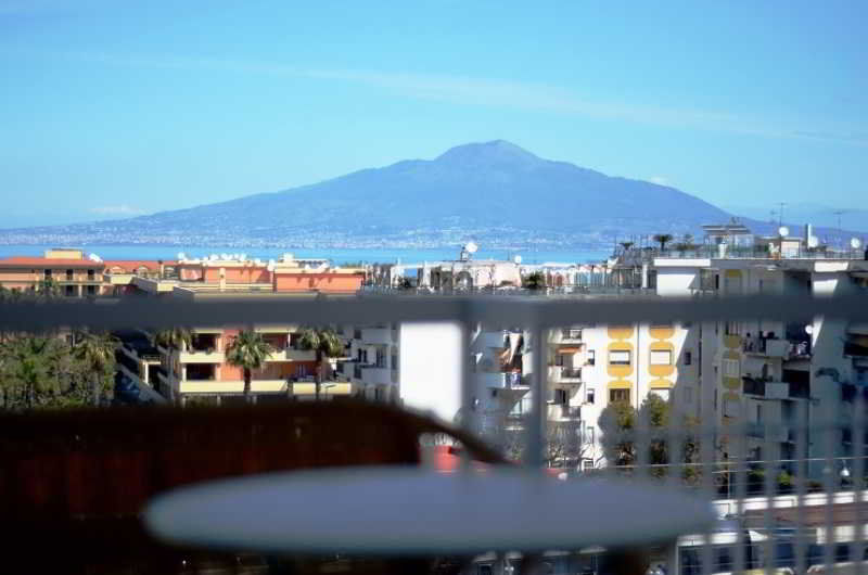 Sorrento Home Exterior foto